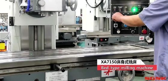 manual universal milling machine  XA7140 bench milling machine